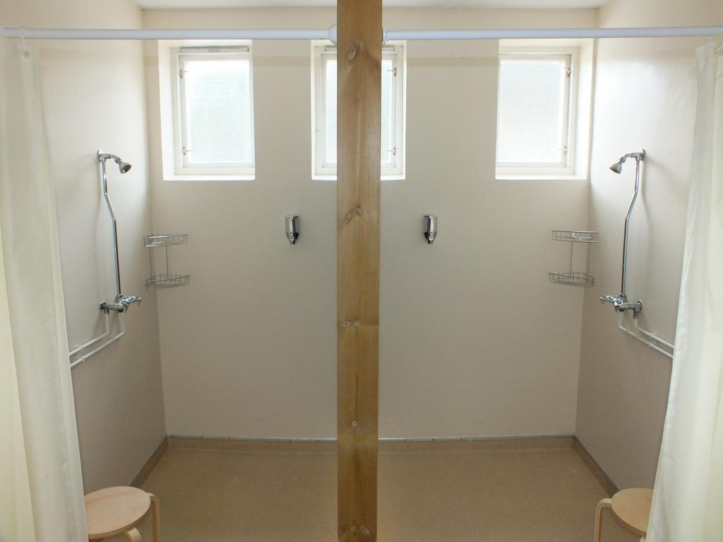 Henseid Skole Apartment Hennseid ภายนอก รูปภาพ